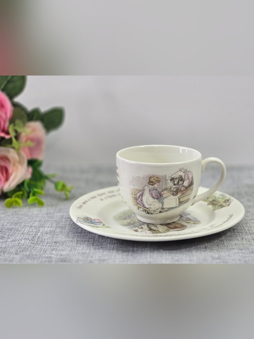 Vintage Wedgwood Beatrix Potter Mrs Tiggy-Winkle Teacup & Saucer Set England